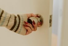 How to Fix Loose Doorknob