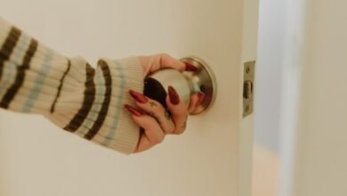 How to Fix Loose Doorknob