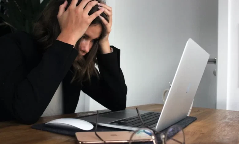 Online Therapy for Depression Anxiety: Understanding the Connection Between Worry and Low Mood
