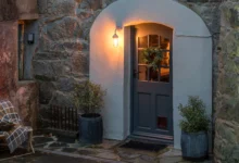 What Wall Lanterns Add to Entryways, Porches and Hallways